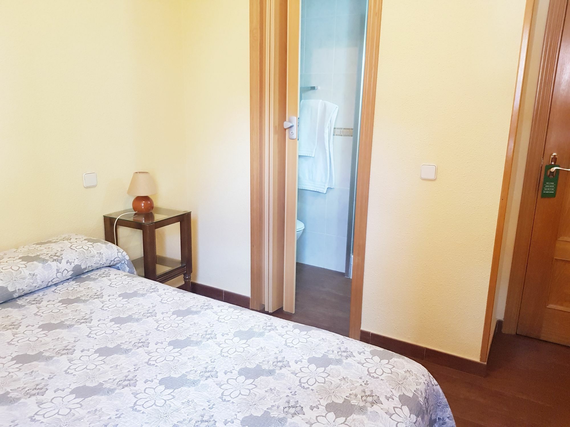 Hostal Puerta Bonita Vista Alegre Мадрид Екстер'єр фото